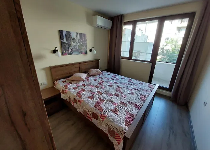 Апартаменты делукс 2 *